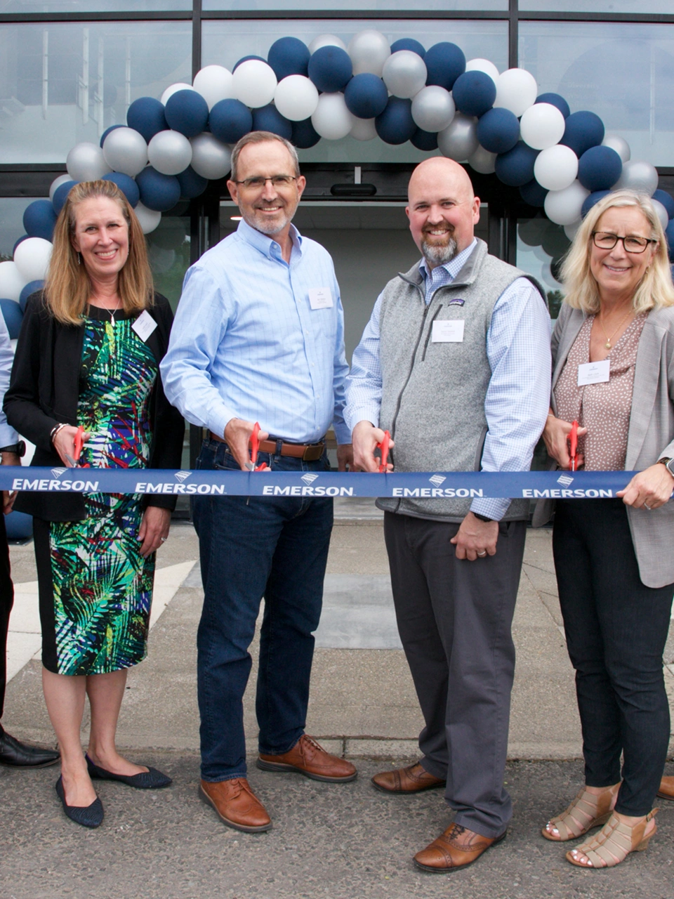 The opening of Emerson's new Gas Analysis Solutions Center in Cumbernauld, Scotland.