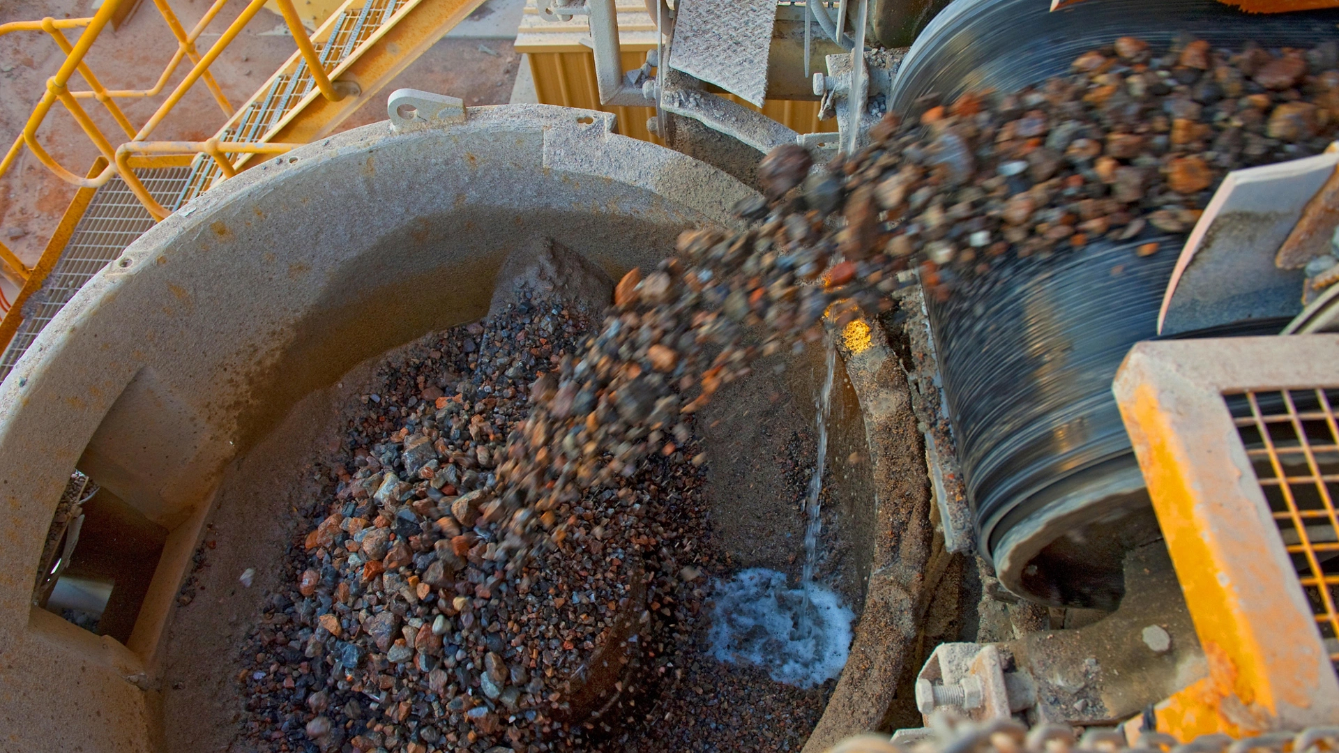 mining-f1