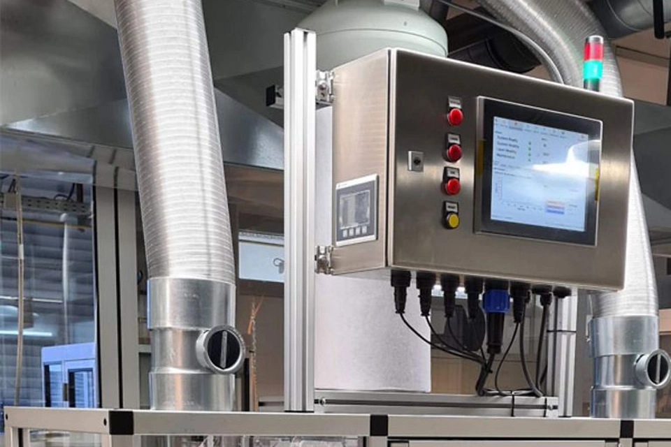 Le fabricant de lubrifiants réduit les pertes de produits grâce à la détection continue des fuites des aérosols