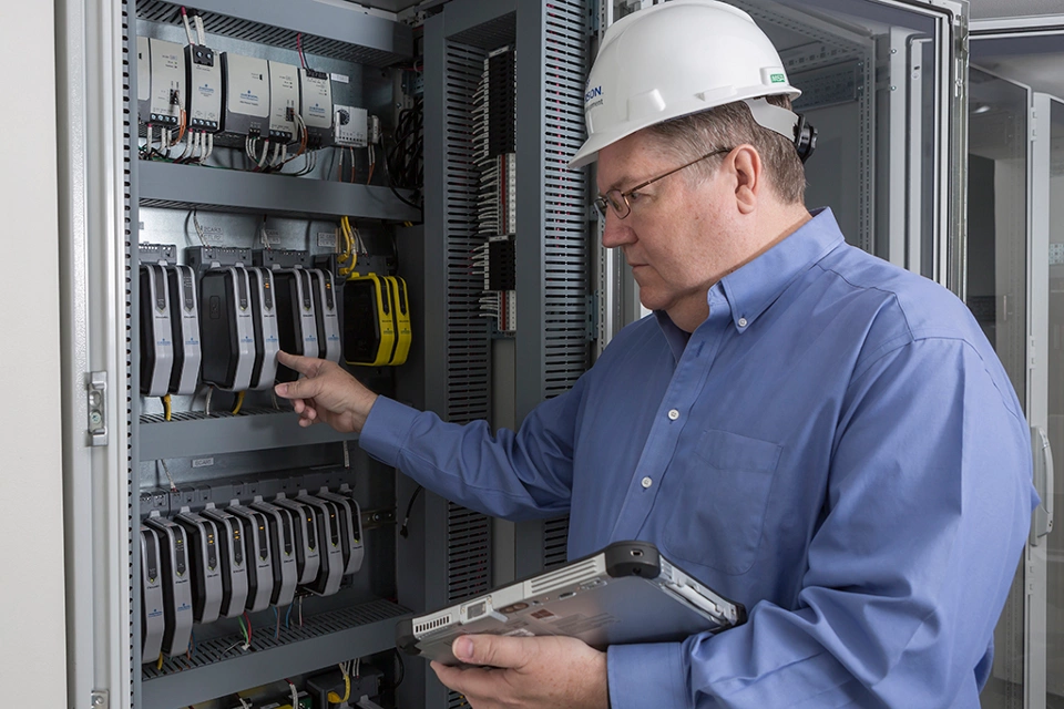 Sistemas de control distribuido DeltaV
