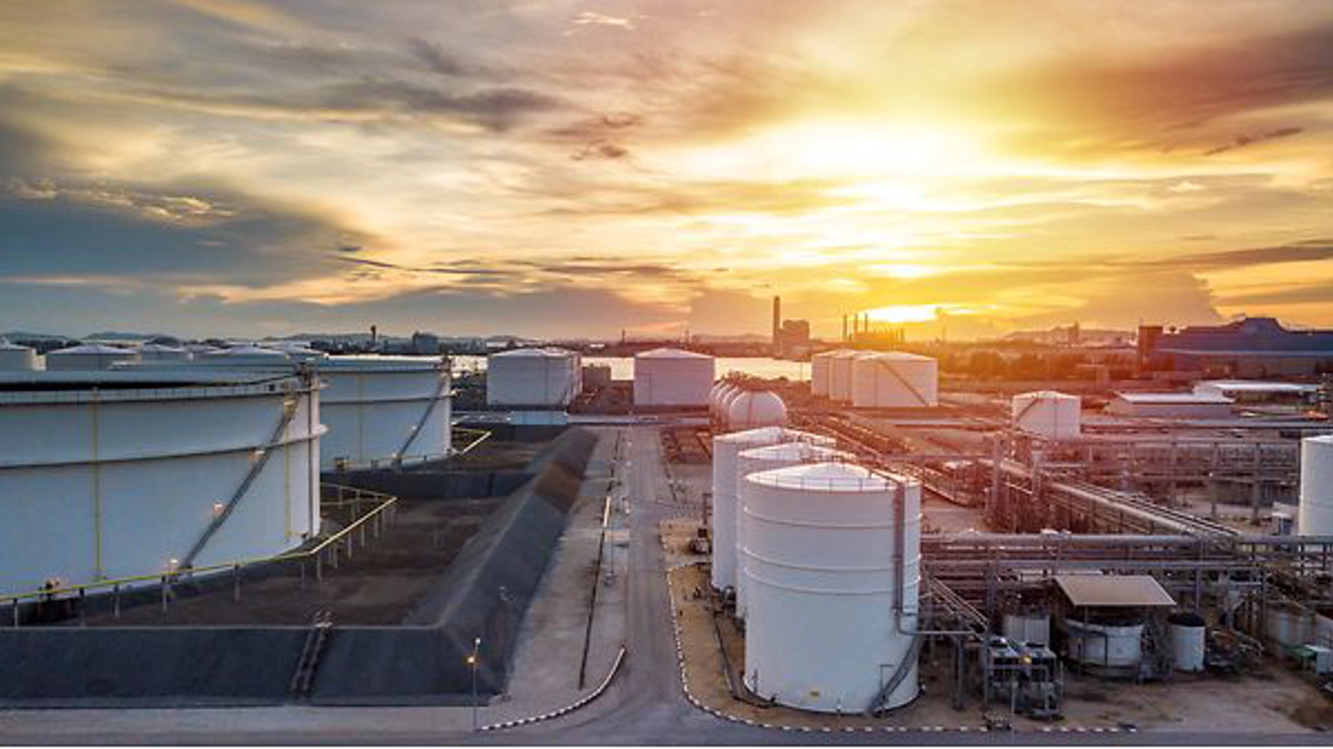High Accuracy Tank Gauging for Bulk Liquid Storage Tanks