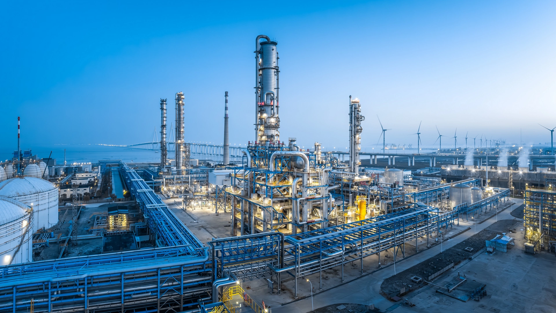 Differential Pressure Level Measurement in Glycerin Refining Tower