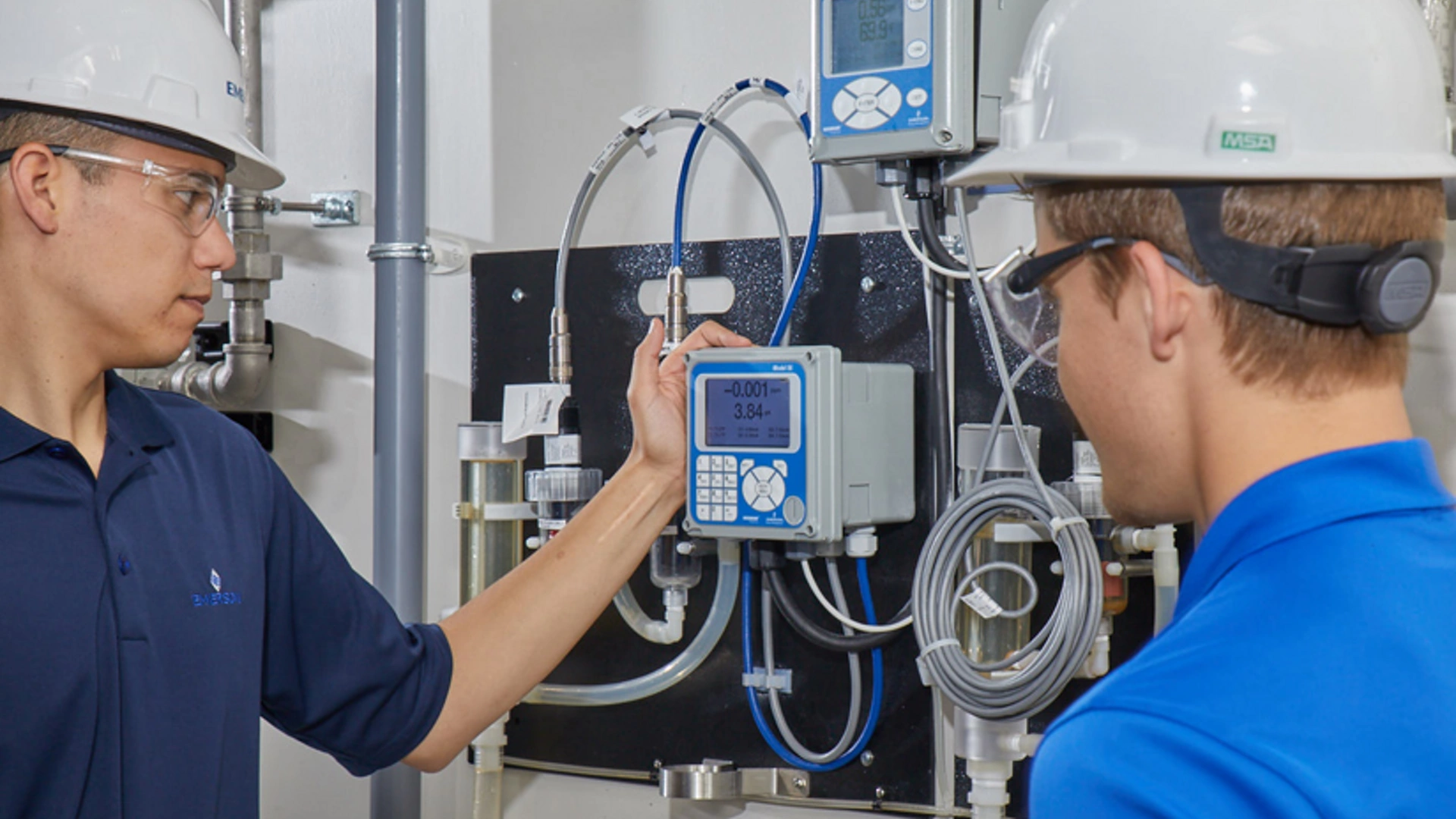 Liquid Analysis Transmitters​ What they do and how they work​