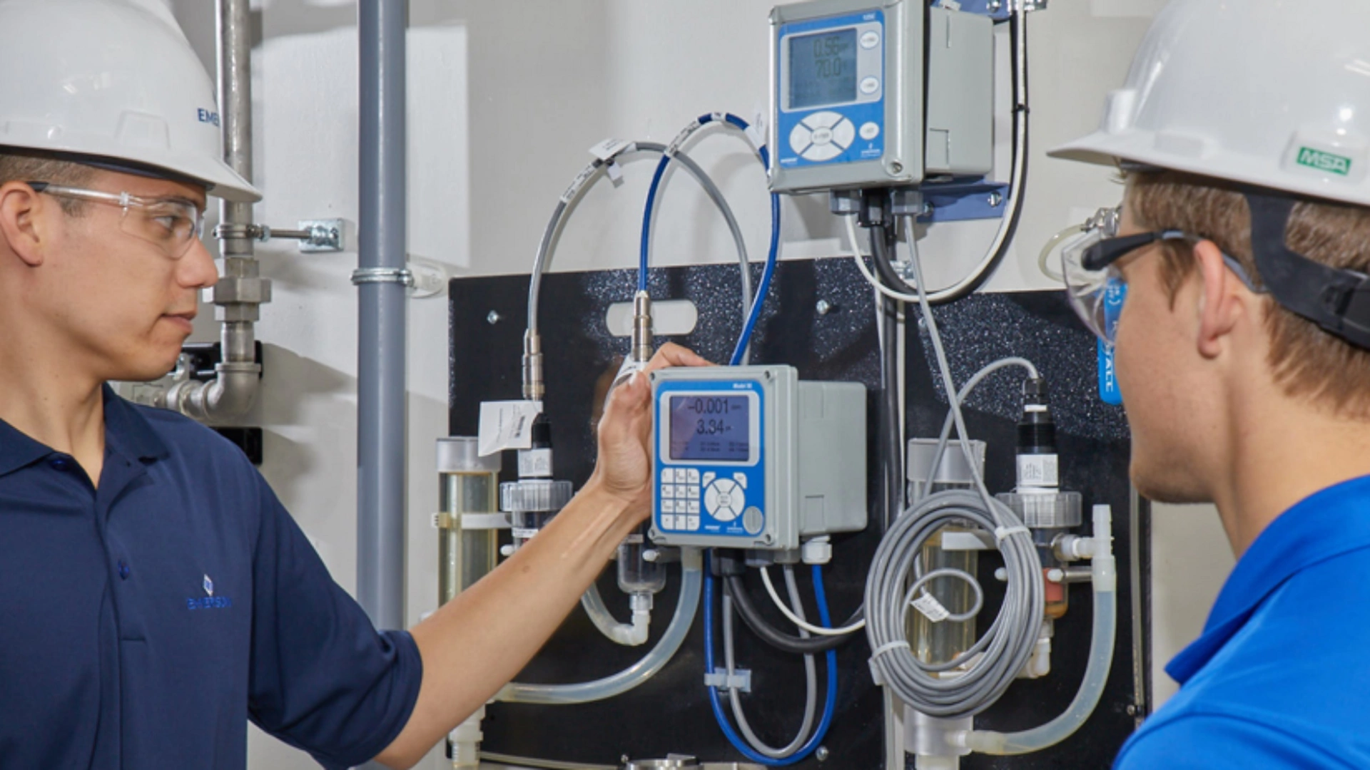 Measurement Instrumentation for Data Centers​ - Water Quality Monitoring with Analytical Sensors​