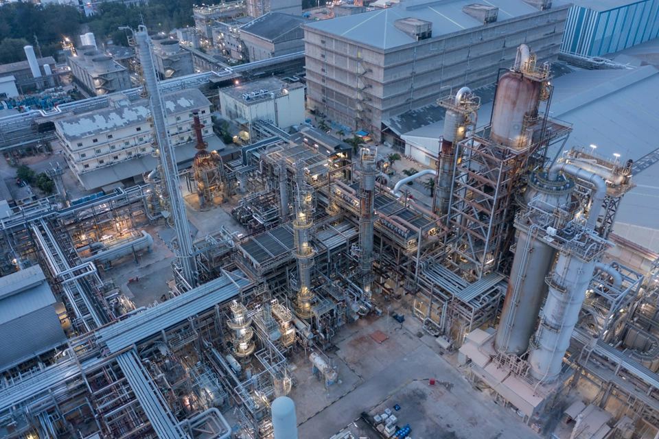 Pressure Measurement in Chemical Reactors
