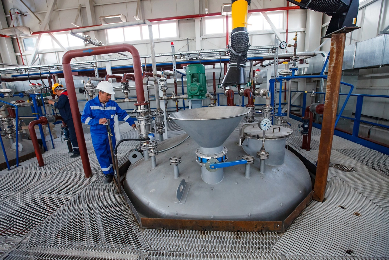 Temperature Measurement in Reactors