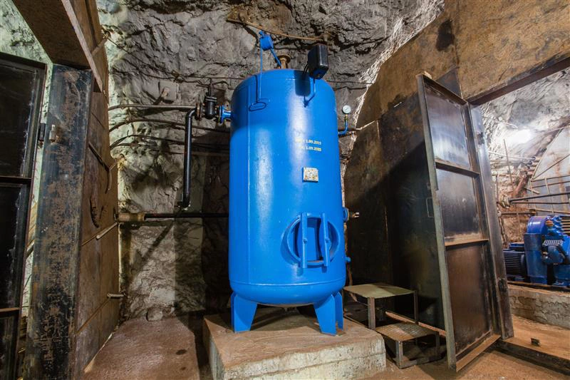 Temperature Monitoring of Compressed Air Systems