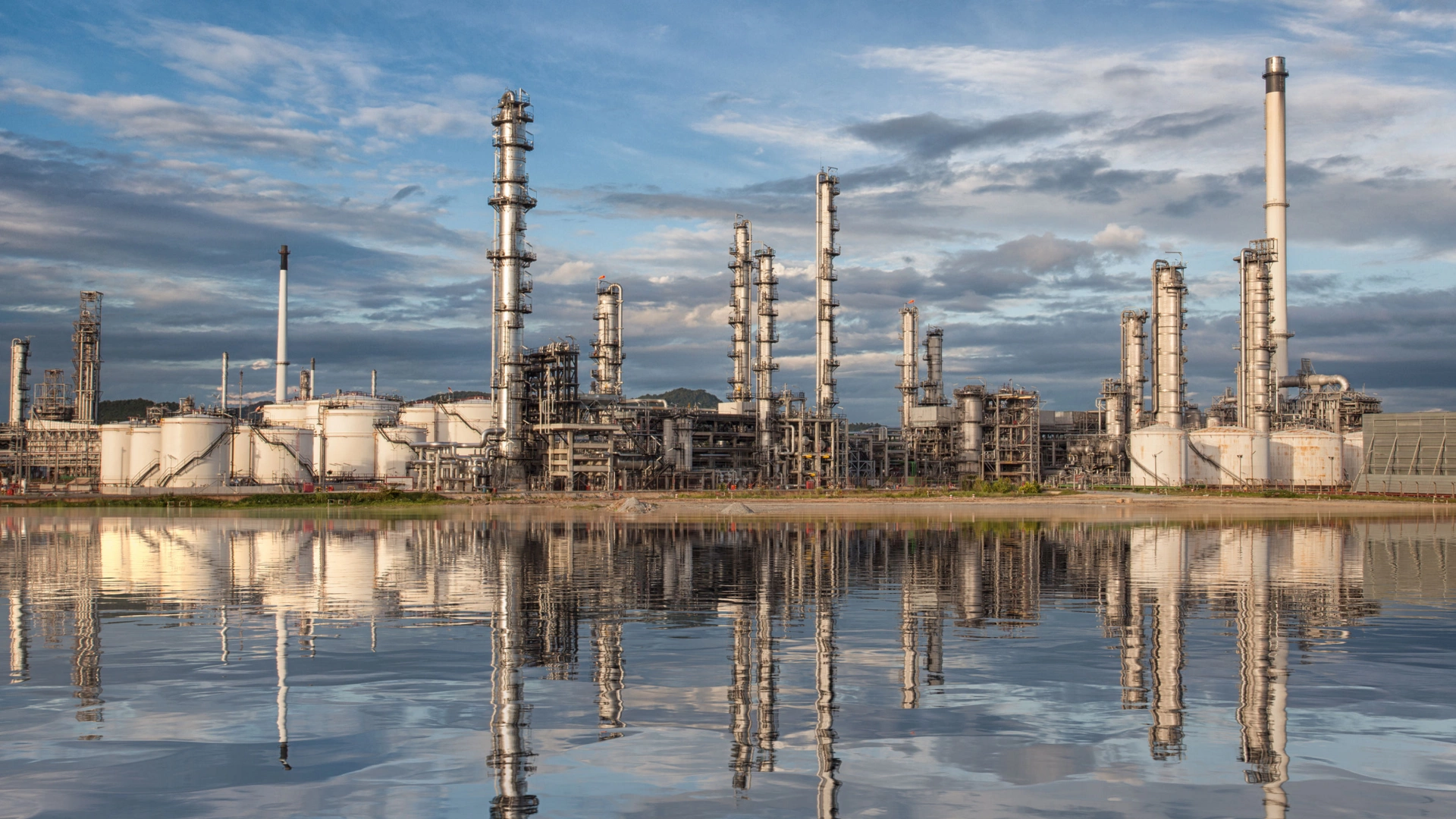 Gas Detection in Refining
