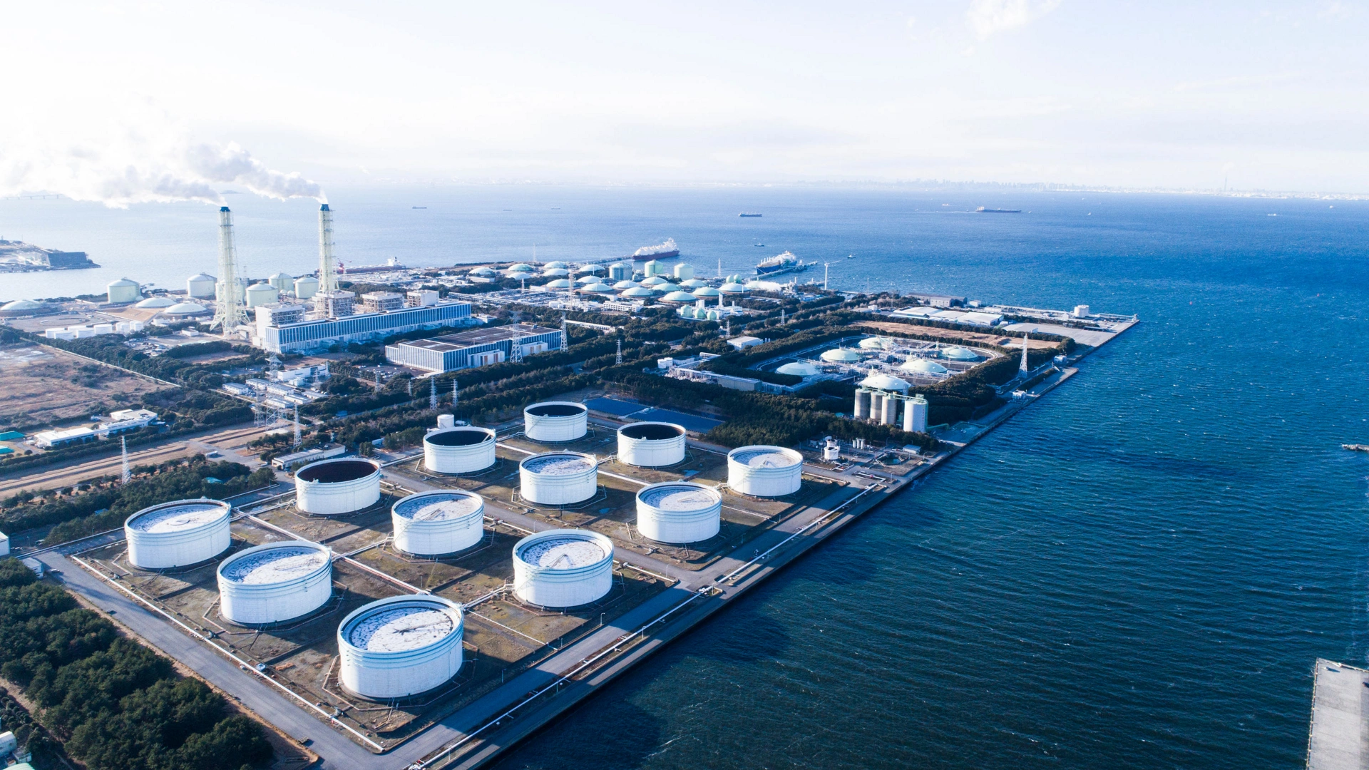 Gas & Flame Detection of Floating Roof Tanks