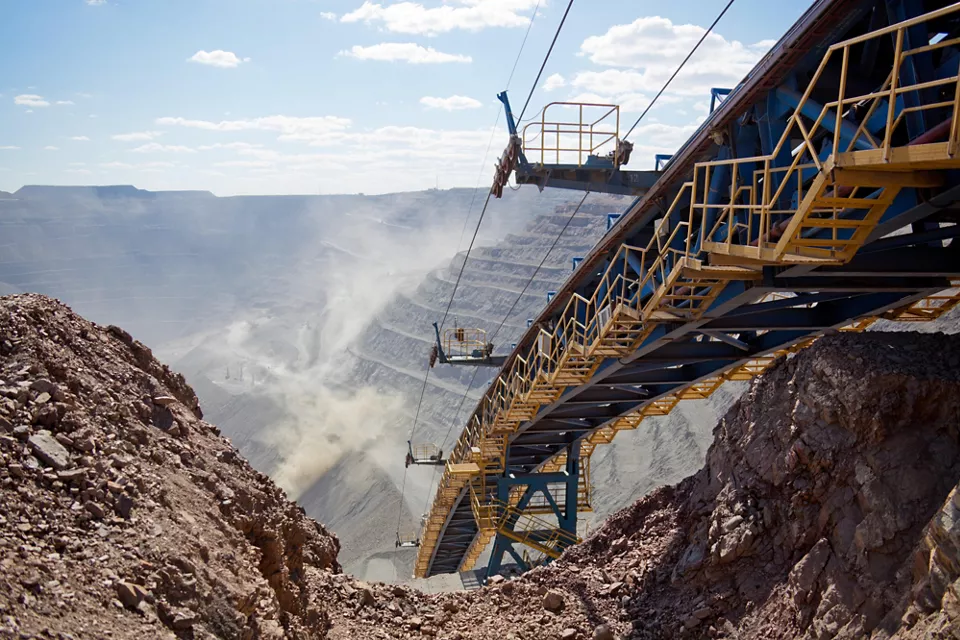 Mining & Metals