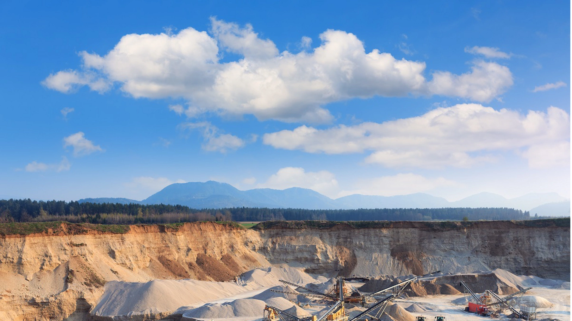 Optimizing Carbon-in-Leach process for Gold Extraction in Mining