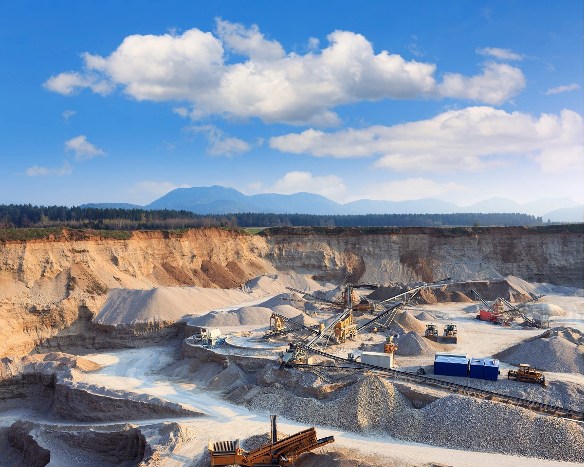 Optimizing Carbon-in-Leach process for Gold Extraction in Mining