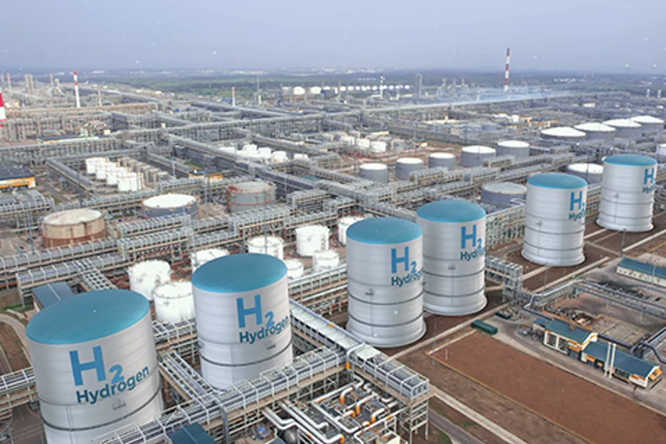 Overcoming valve challenges in blue hydrogen production