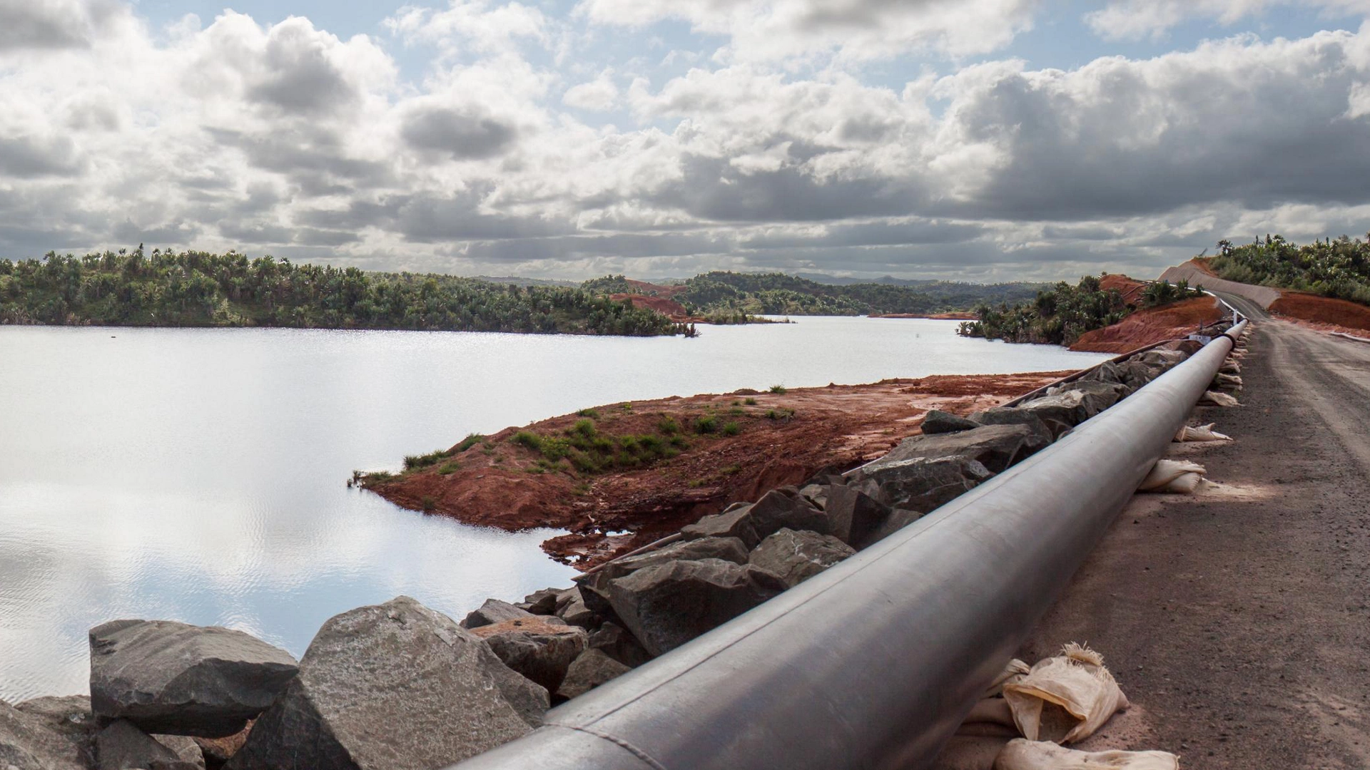 Pump Barge Monitoring on Tailings Basin