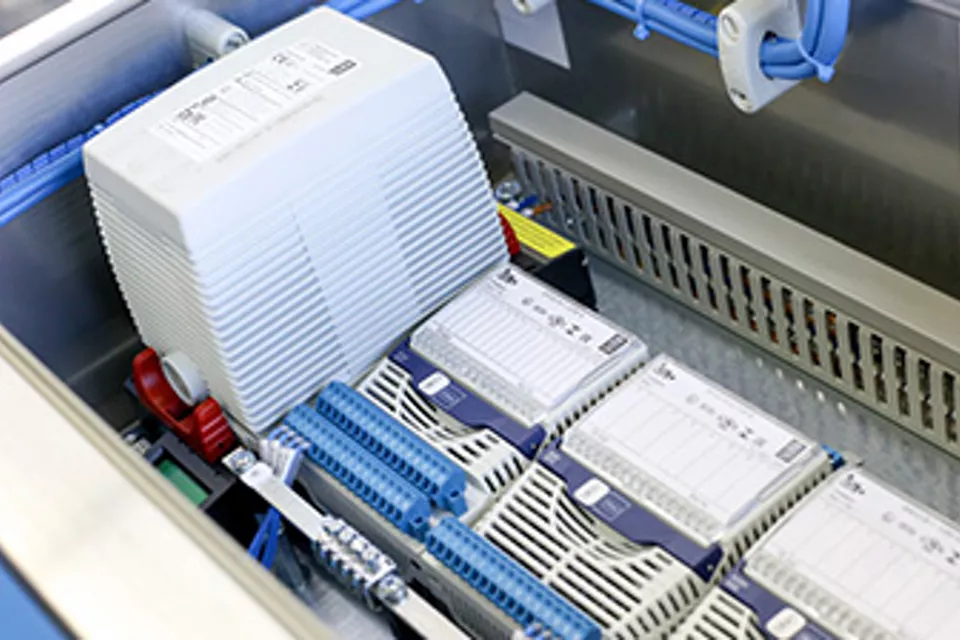 Remote I/O Class I, Div 1 system with NEC cert