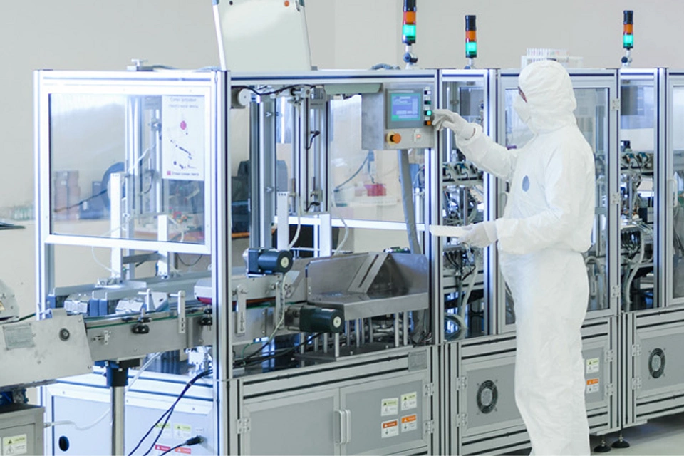 Solving Data Challenges in Life Sciences across the Enterprise
