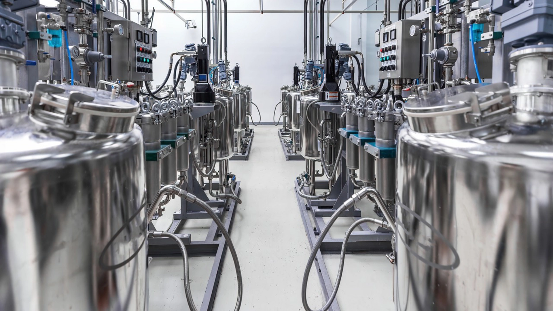 Temperature Measurement in Media & Buffer Tanks