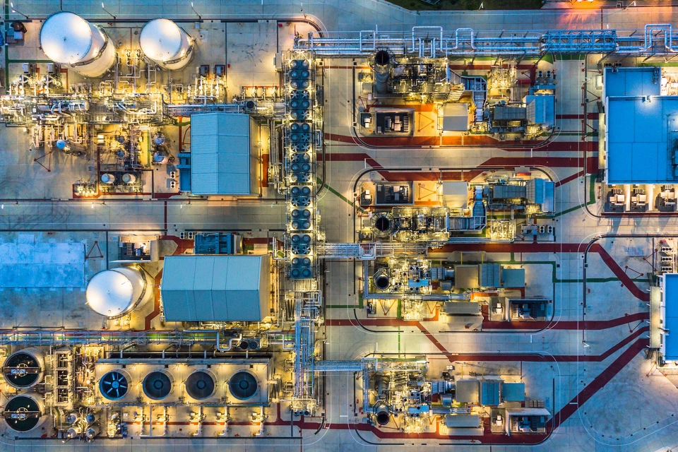 Staatliches Öl- und Gasunternehmen optimiert Abschalt-, Umrüst- und Ausfallvorgänge und spart Wartungs- und Arbeitszeitkosten mit dem Yarway Hy-Drop® 5800 Drosselventil.