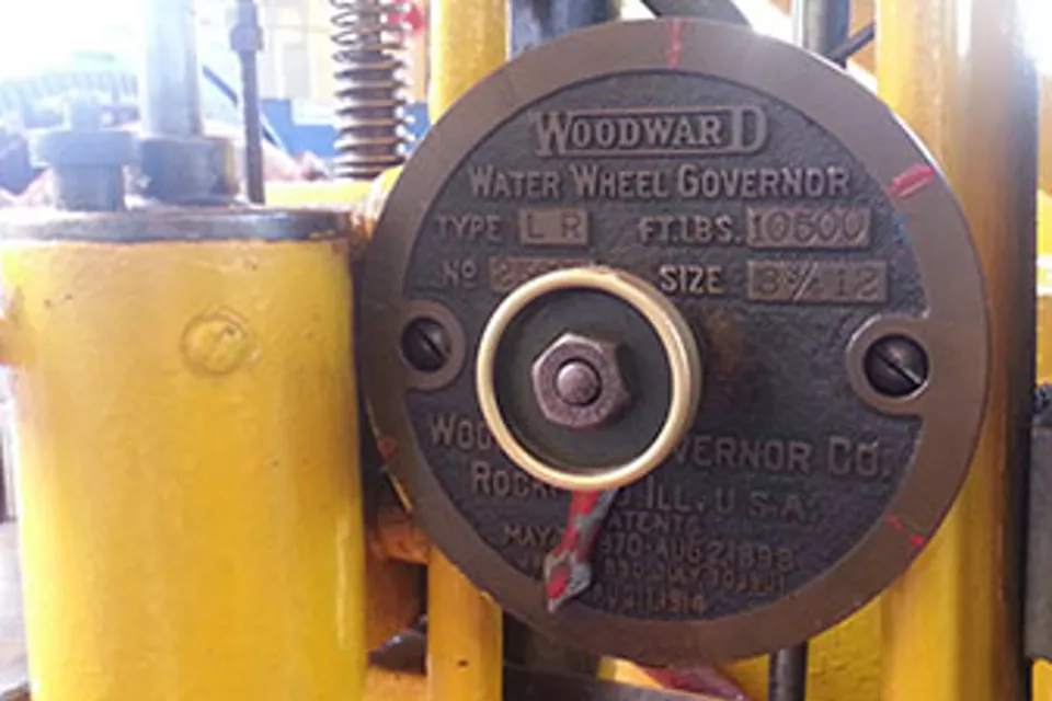 Woodward Gateshaft